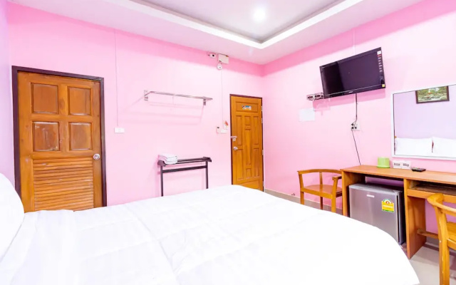 Tonrak Apartment