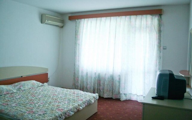 Отель Peter Hotel Болгария, Равда - отзывы, цены и фото номеров - забронировать отель Peter Hotel онлайн комната для гостей