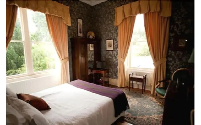 The Mustard Seed at Echo Lodge