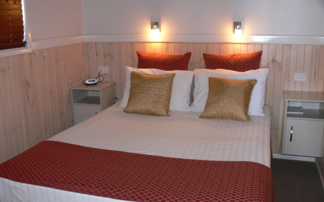 Tropical Beach Caravan Park