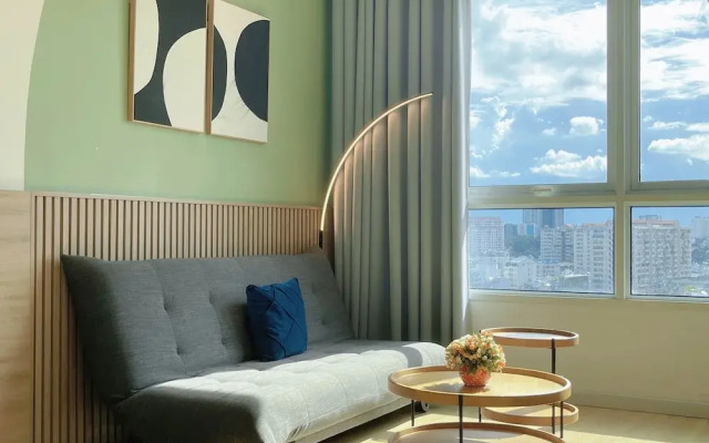 2Q Apartment