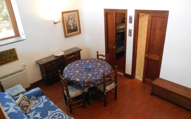 Holiday House for 9 Persons