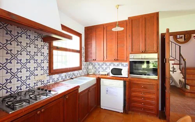 Holiday Home Illa Blanca