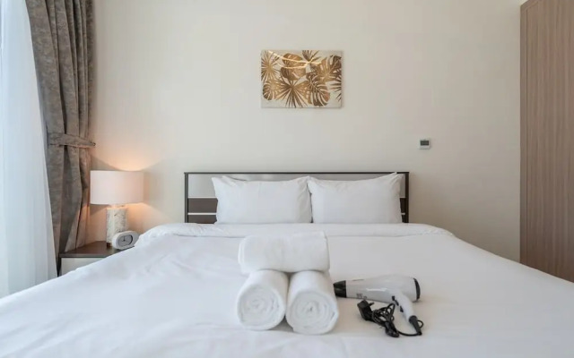 Wonderful Studio Apartment With Balcony at Farhad Azizi
