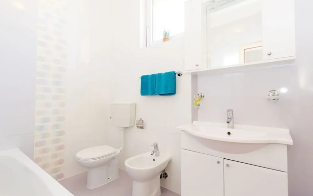 Spacious Apartment Janko