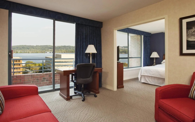 Sheraton Suites Old Town Alexandria