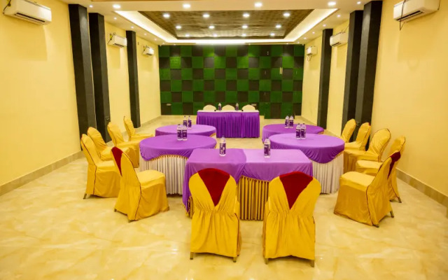 Hotel Vinayak Bhavan