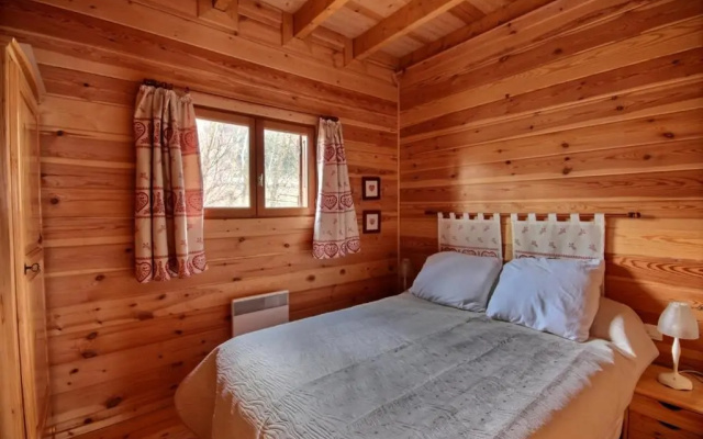 Chalet chaleureux - 9 personnes - 3km des pistes - proche Morzine - Iaorana