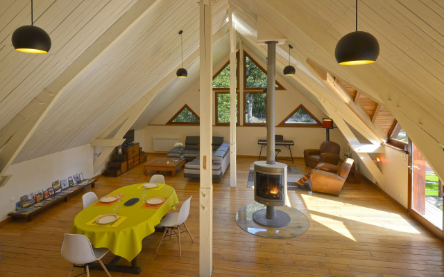 Loft d’architecte chaleureux et spacieux