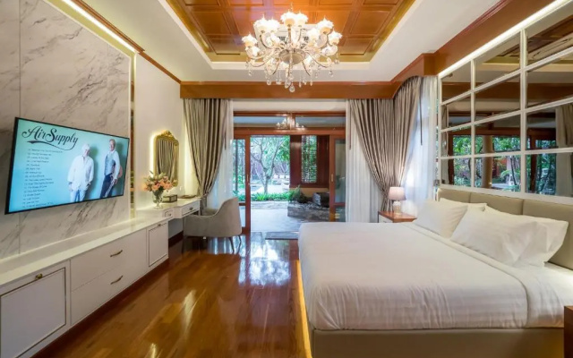 Modern Love Villa