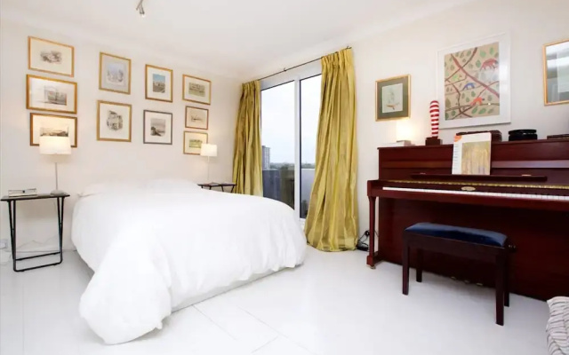 Beautiful 2bed Flat With Terrace in Battersea