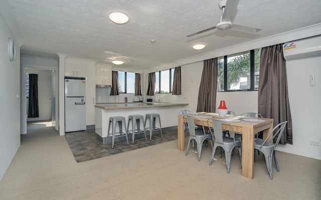 Terrific Location, Large 2BR, 2 Bath Apt