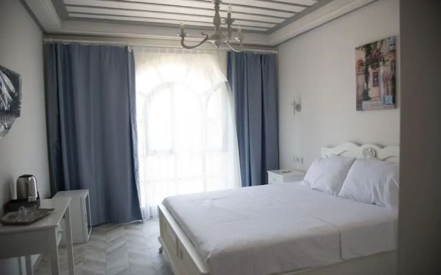 Efruze Otel