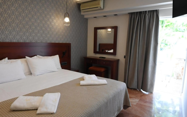 Viaros Hotel Apartments