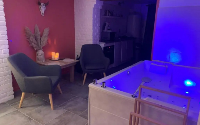 Studio Cosy Avec Jacuzzi Privatif Et Terrasse (Adults Only)