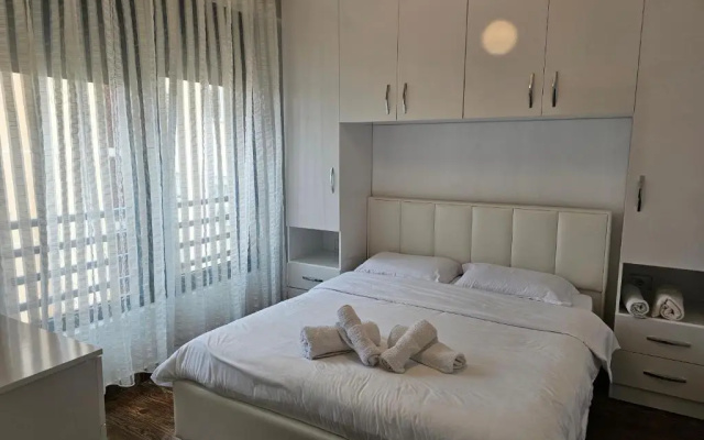 Daily Apartment near Center 1+1