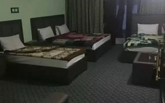 Flora Inn Hotel Naran