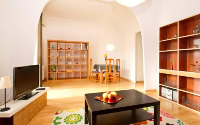 Sunny Apt Barcelona 22@