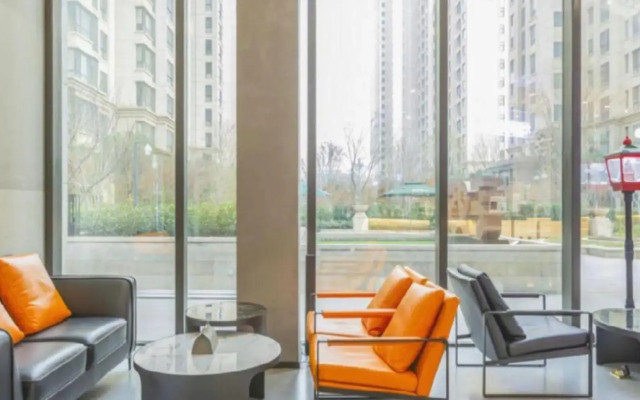 Luoyang Hesheng Hotel (Peony Plaza)