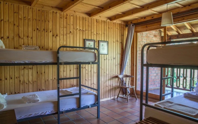Hotel La Cabaña