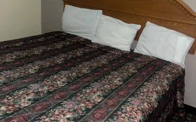Inn At Mexia