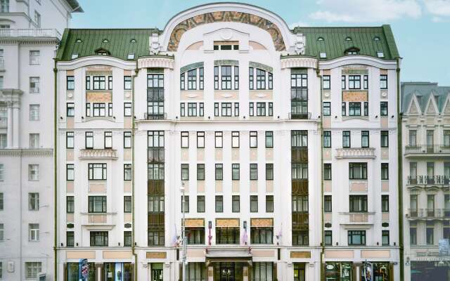 Гостиница Марриотт Москва Тверская вид на фасад