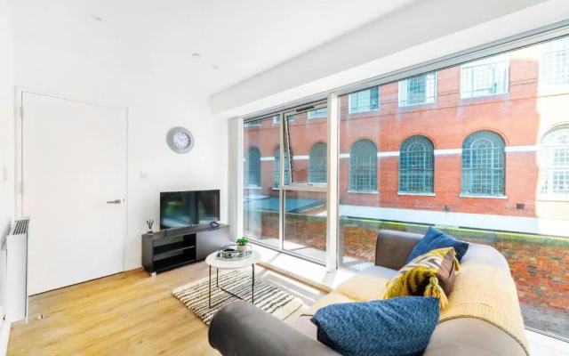 Luxury City Centre Gem, Prime Location