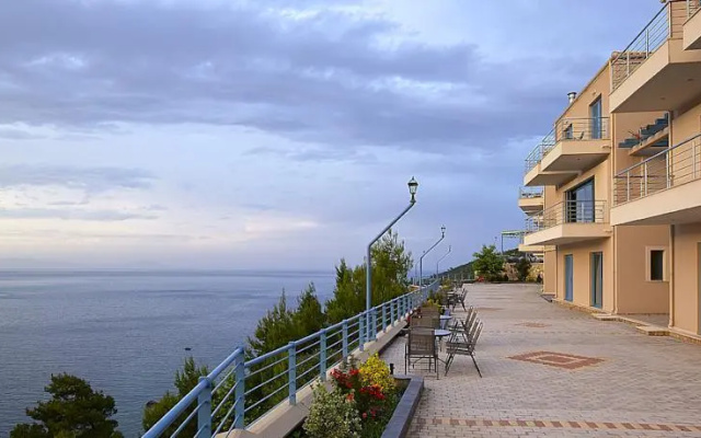 Xenia Residence