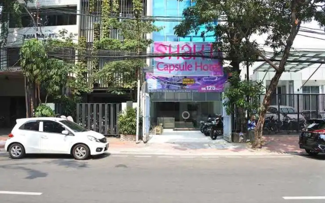 Shakti Capsule Hotel Jakarta