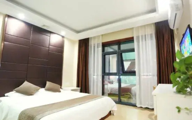 Baoying Yiyuan Business Hotel