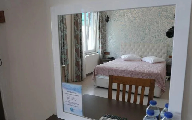 Pyrgos Hotel