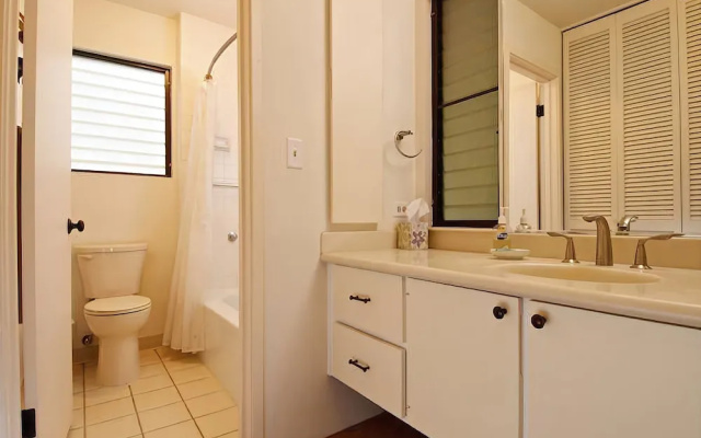 Wailea Ekahi 17B - One Bedroom Condo