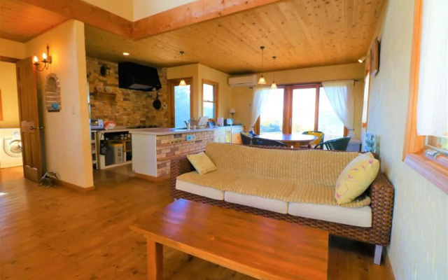 Oceanic House Tamatebako