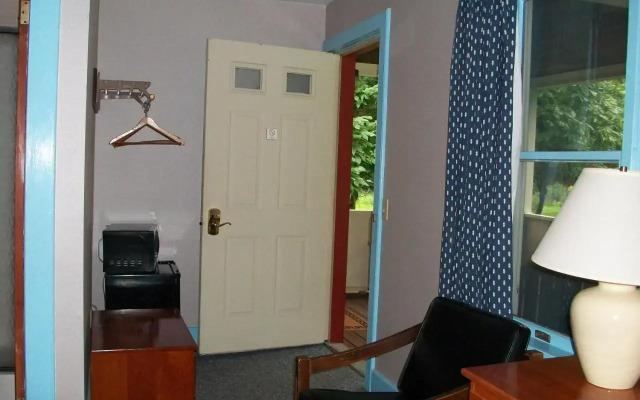 Mohican Motel