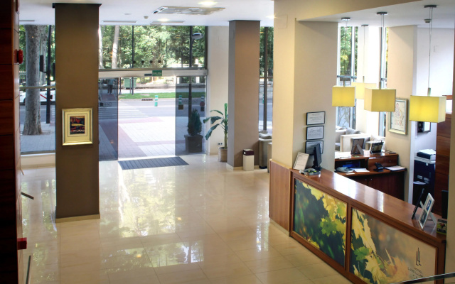 Hotel Sercotel Los Llanos