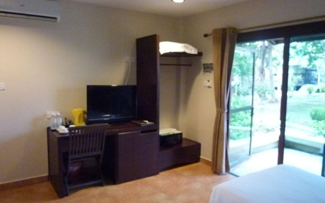 Beringgis Beach Resort & Spa