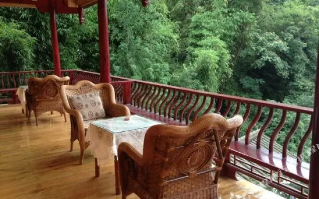 Shangli Hongta Hotel