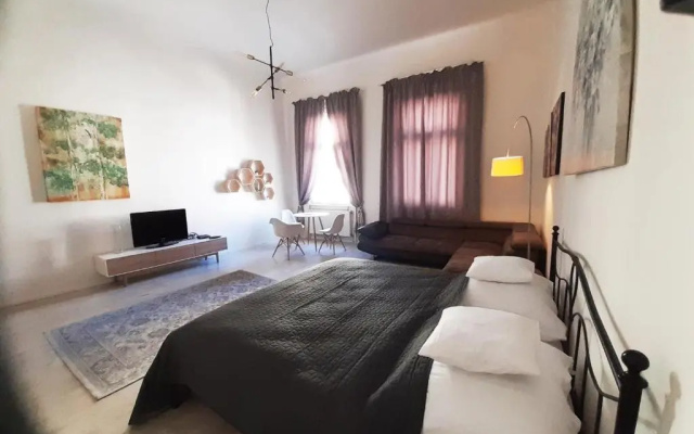 Entrez Apartment 3 - Historical Centre