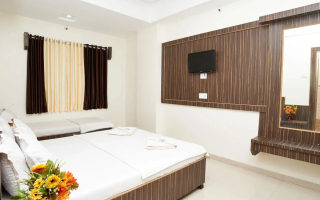 Hotel Sai Dwarka