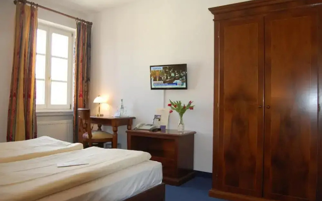 Hotel Königin Olga