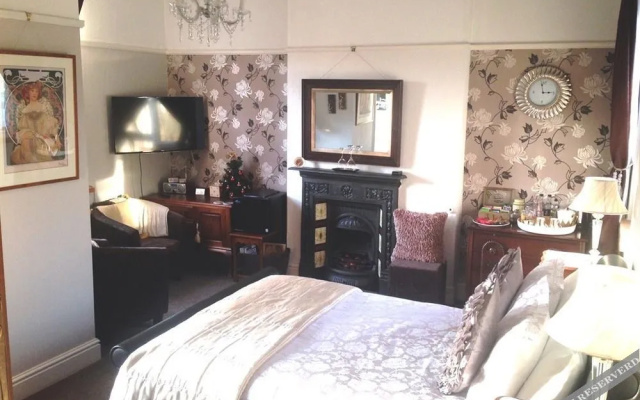 The Everlook Guest House and B&B