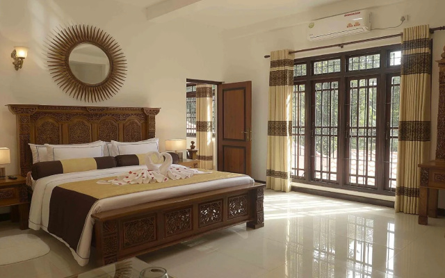 Eagle Regency Boutique Hotel
