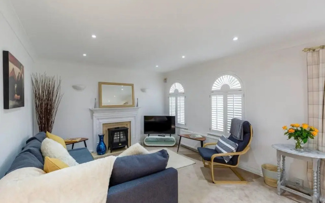 Charming 3-bed House in Lytham Saint Annes