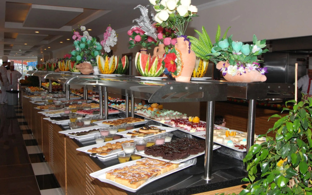 Hedef Beach Resort