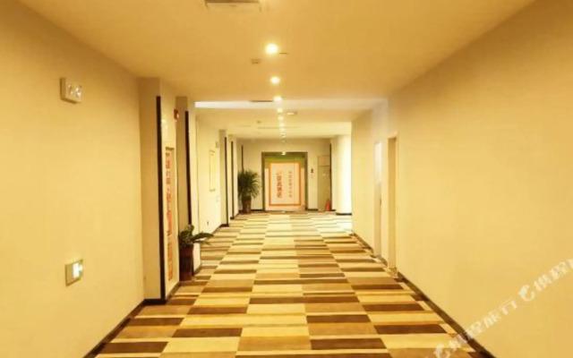 Shell hotel (liaocheng Dongchang West Road Railway Station)