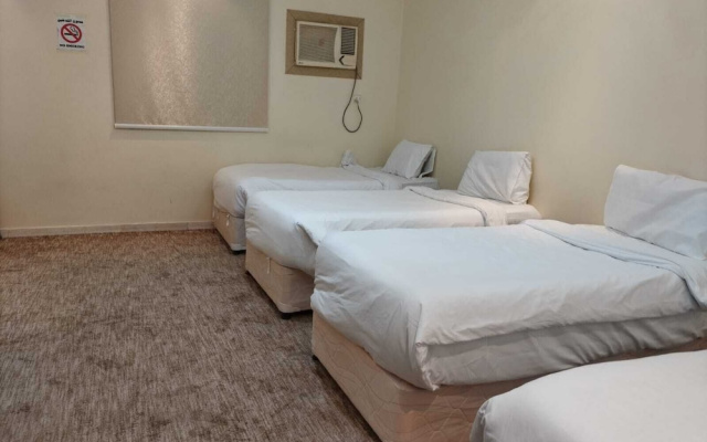 Honey Apartments And Rooms