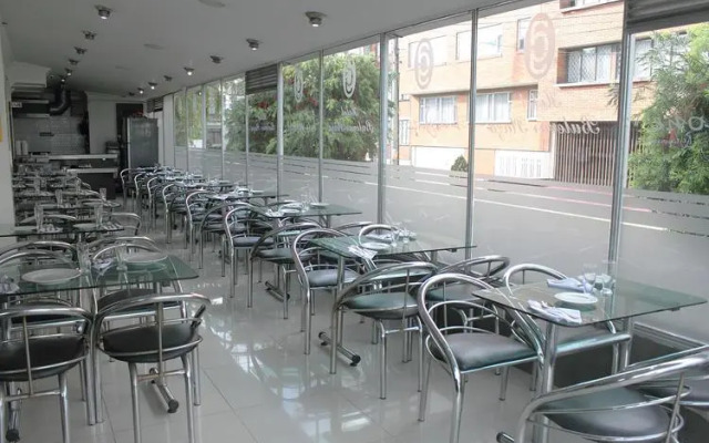 Hotel Bulevar Plaza
