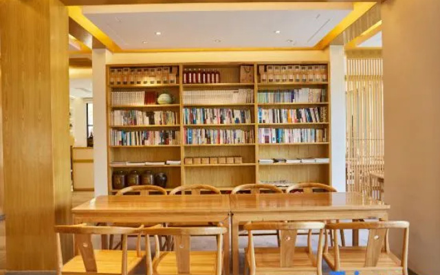 Yungu Shanfang Hostel