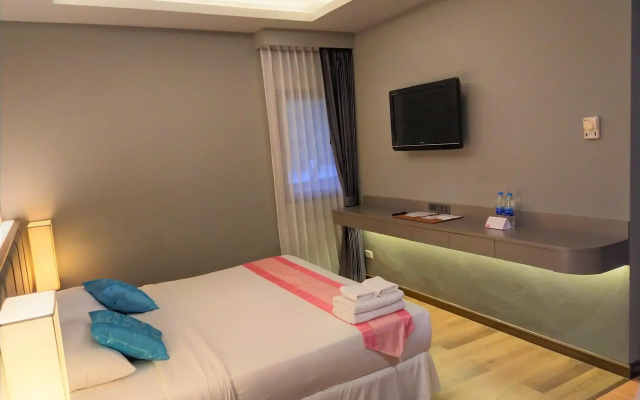 Chang Buri Resort & Koh Chang Hillside