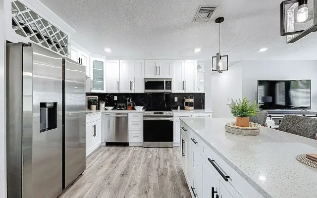 3485 Floral Drive SE